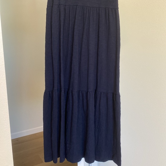 Loft Puff Sleeve Tiered Midi Dress XSP - Picture 6 of 6
